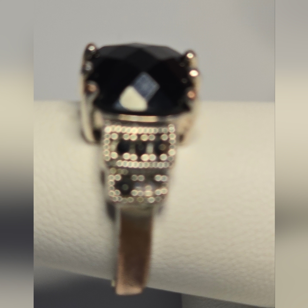 Unique Vintage Black Onyx Faceted Stone Silver-Tone Ring. Size 8 - Picture 9 of 9
